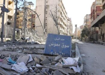 مقتل 14 من العاملين في المجال الصحي في لبنان، ومنظمة الصحة العالمية تدين وتدعو للتهدئة