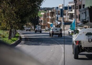 الجيش الإسرائيلي يحتجز جنديا في اليونيفيل، والبعثة الأممية تصدر نتائج تحقيقات أولية في مقتل عدد من جنودها