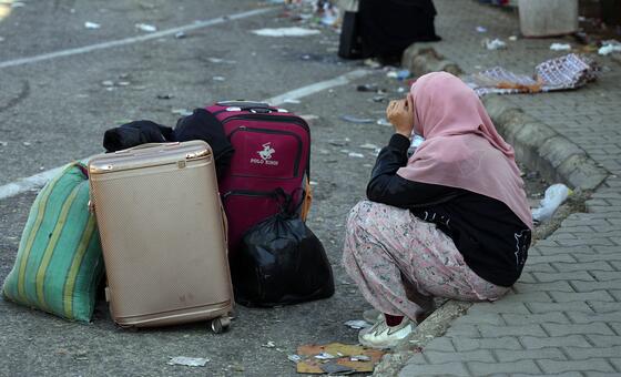 لبنان – النساء والفتيات يتحملن العبء الأكبر للأزمة مع استمرار الأنشطة العسكرية في أجزاء من الجنوب