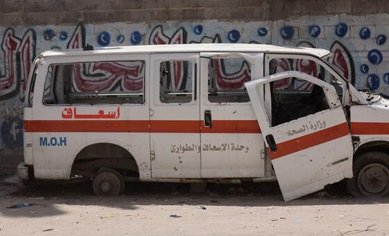 لجنة دولية تدعو إسرائيل إلى الإفراج عن مدير مستشفى كمال عدوان وجميع الكوادر الطبية المحتجزين تعسفيا
